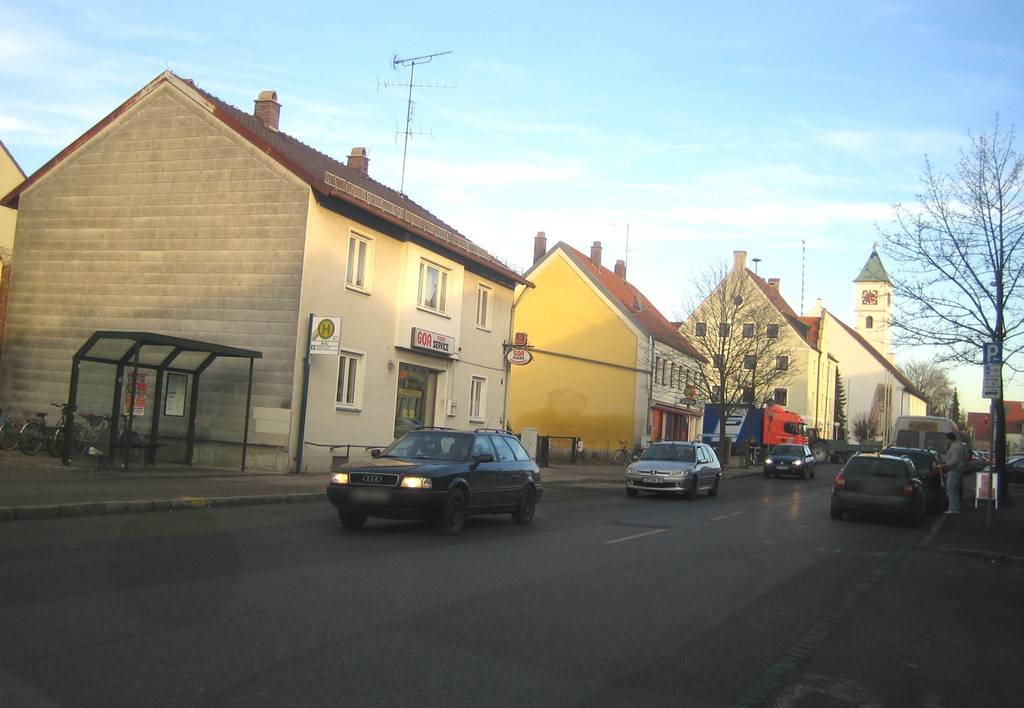 Ingolstädter Straße Manching vor Erneurung der Ortsmitte