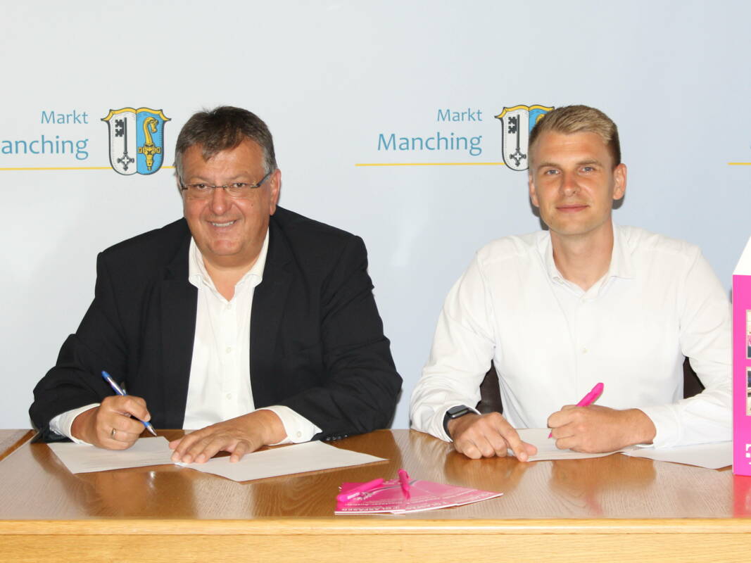 Markt Manching und Deutsche Telekom unterzeichnen Absichtserklärung für Glasfaserausbau